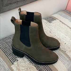 Madewell Carina Olive Ankle Boots w/ Black Elastic Leather Suede Size 6 1/2 NWOT